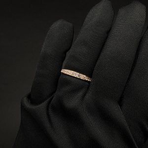 Каблучка золота “Доріжка” з цирконами