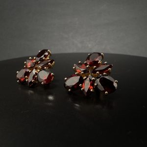 Сережки золоті з гранатами