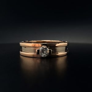 Каблучка в стилі Bvlgari