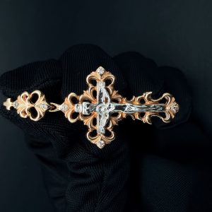 Хрестик золотий з фіанітами